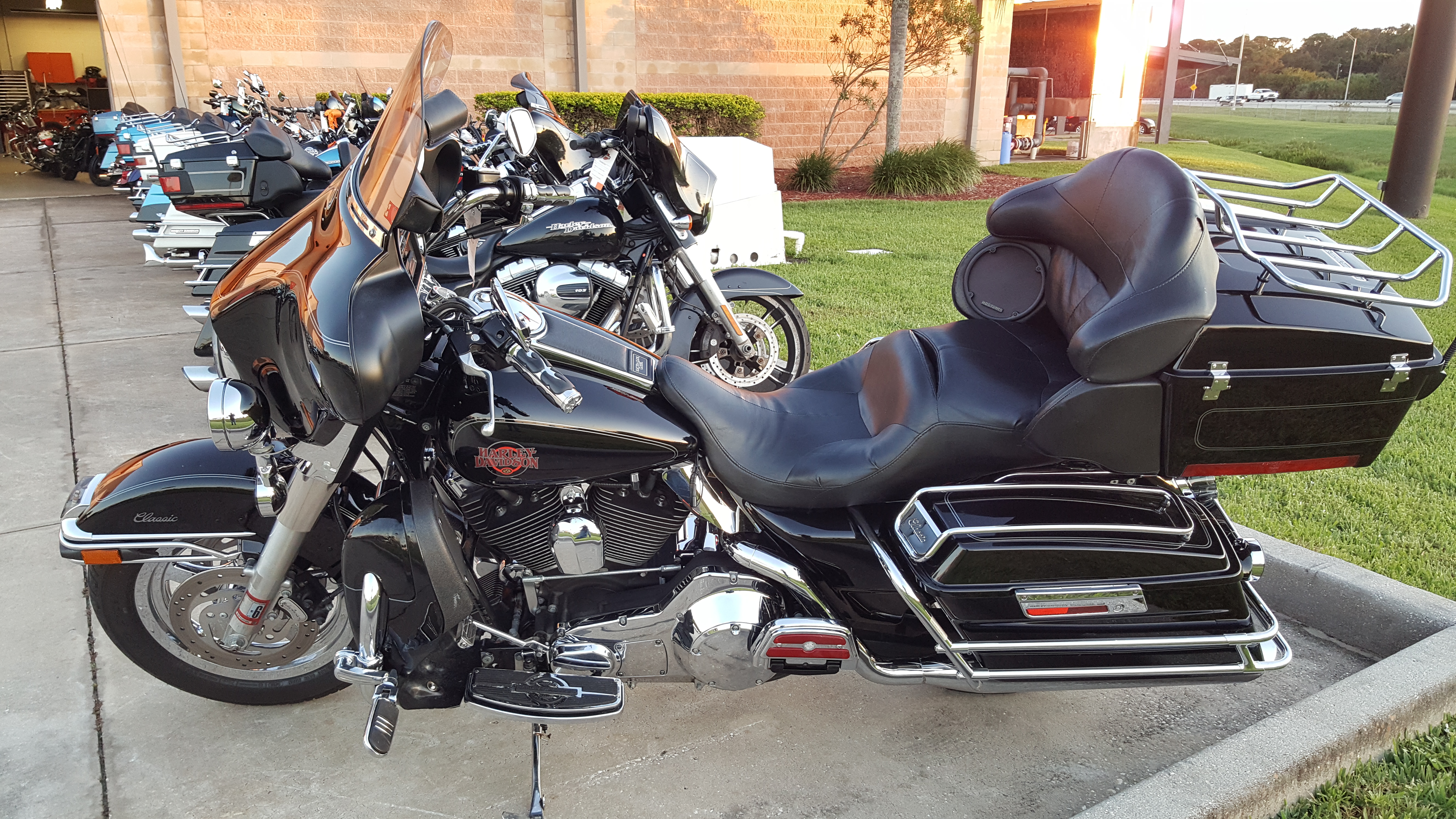 Pre-Owned 2004 Harley-Davidson Electra Glide Classic in ...